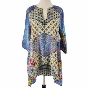 Johnny Was Floral Geometric Tunic Top Blue Multi Flowy Lightweight Sz XS